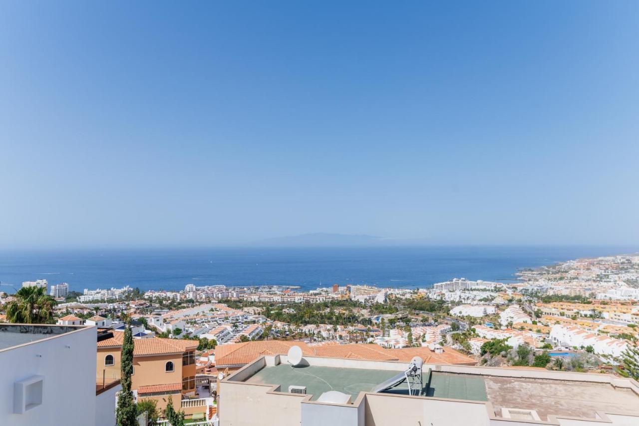 Sunset White Villa - Ocean View, Jakuzzi, Heated Pool, Air-Conditioning, Grill Playa de las Americas (Tenerife) Exterior foto